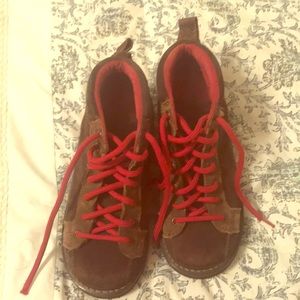 American Eagle size 6 boots